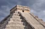 O famoso 'Castillo', a mais emblemática construção de Chichen-Itza, na península do Yucatán, no México